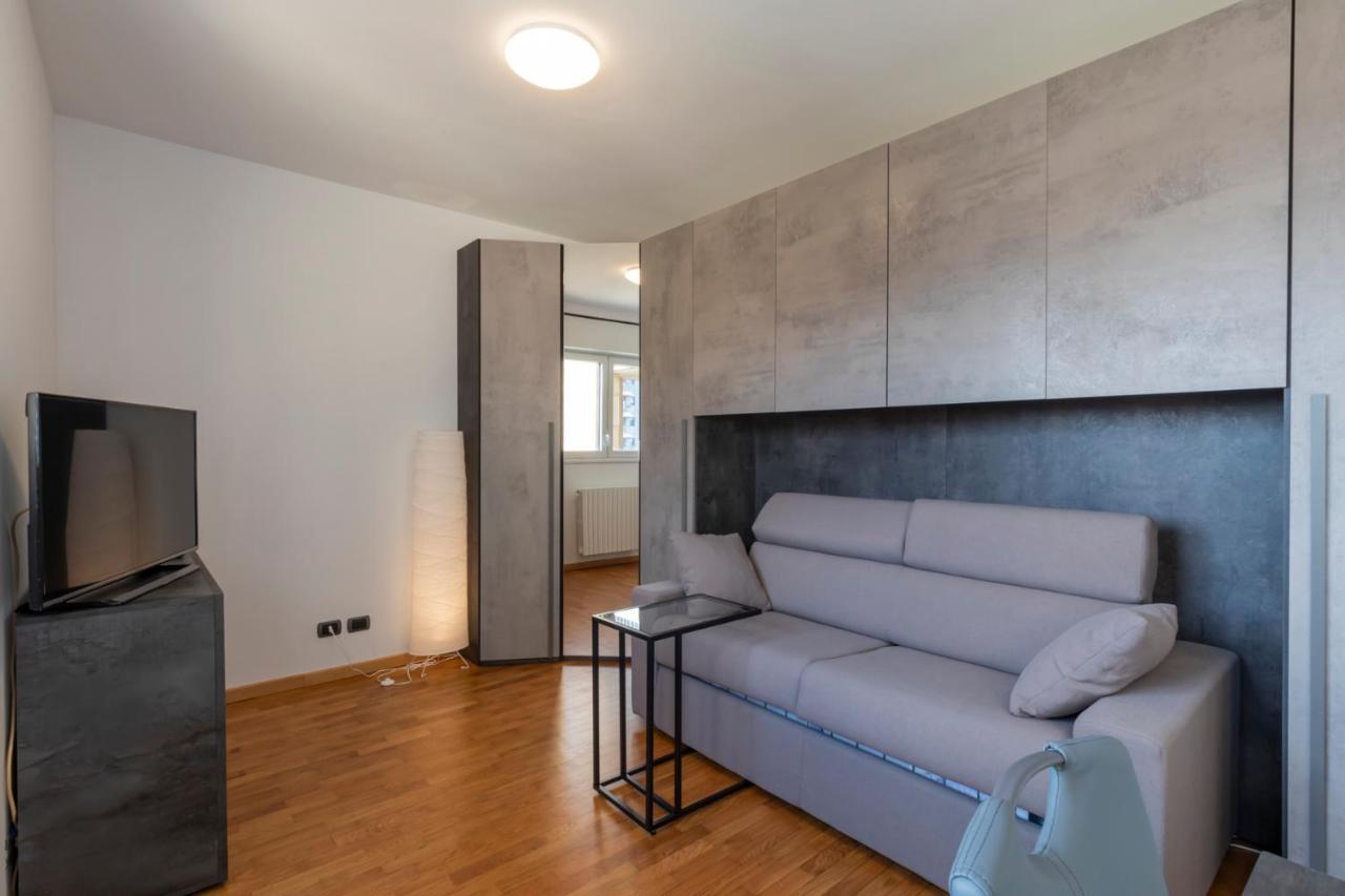 Appartement Splendida Terrazza Su Arcimboldi - Milano Bicocca Extérieur photo